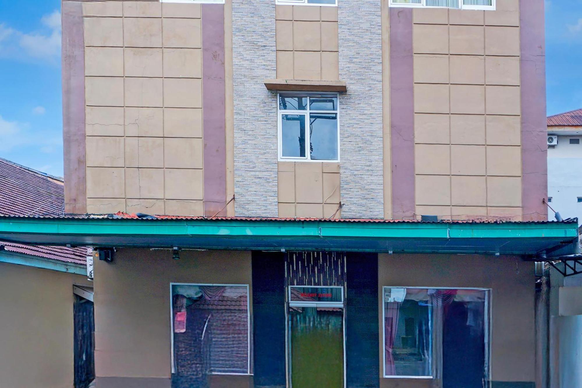 Collection O R.Sukamto Near Palembang Trade Center Mall Exterior foto